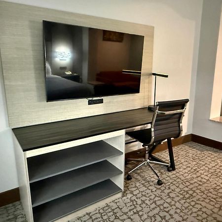 Baymont By Wyndham Texas City Exteriér fotografie