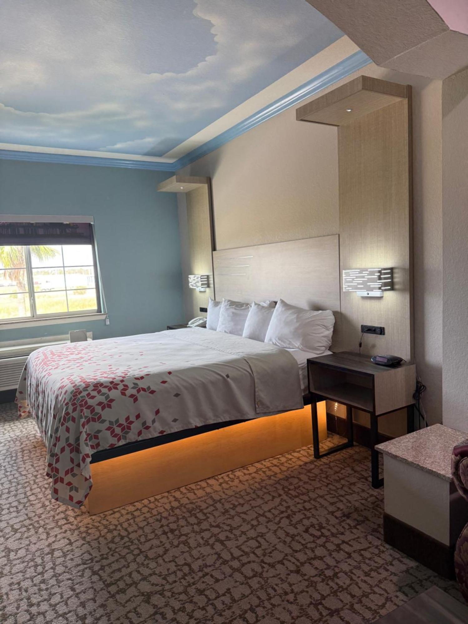 Baymont By Wyndham Texas City Exteriér fotografie